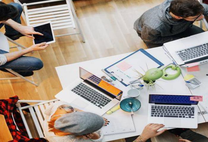 Ini 4 Cara Positif Yang Bisa Dilakukan Saat Menunggu Panggilan Kerja